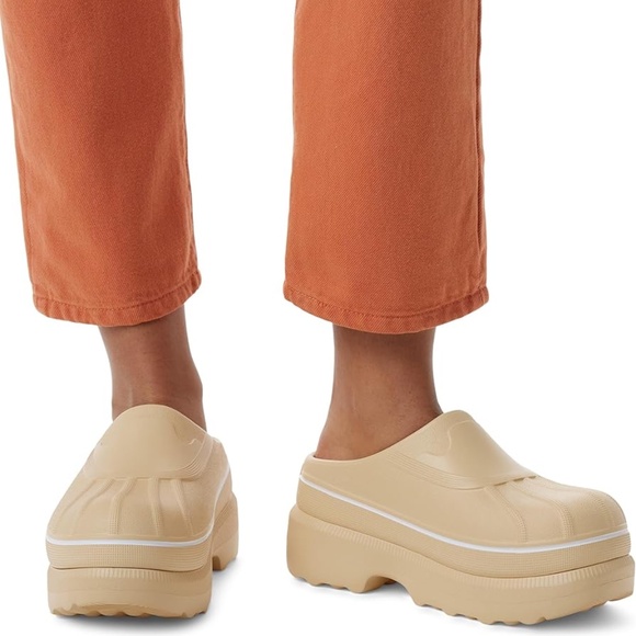 Sorel Caribou™ Clog- Beige - Picture 2 of 10